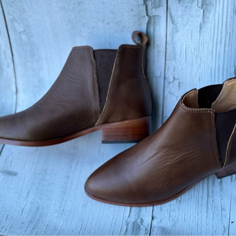 Nisolo Brown Ankle Boots
